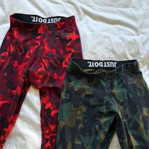 Nike camo leggings